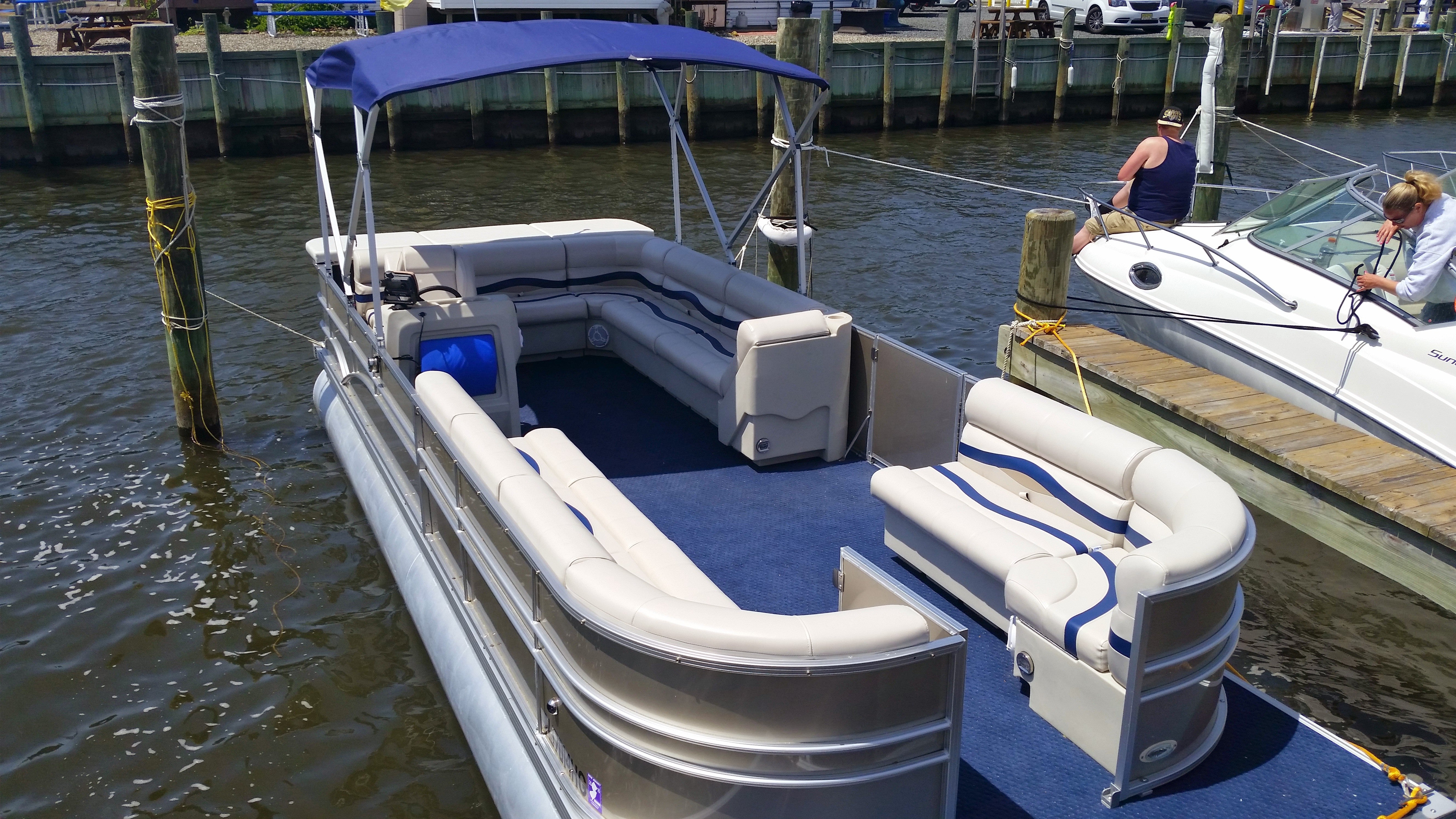 Premium DeckMate Pontoon Furniture