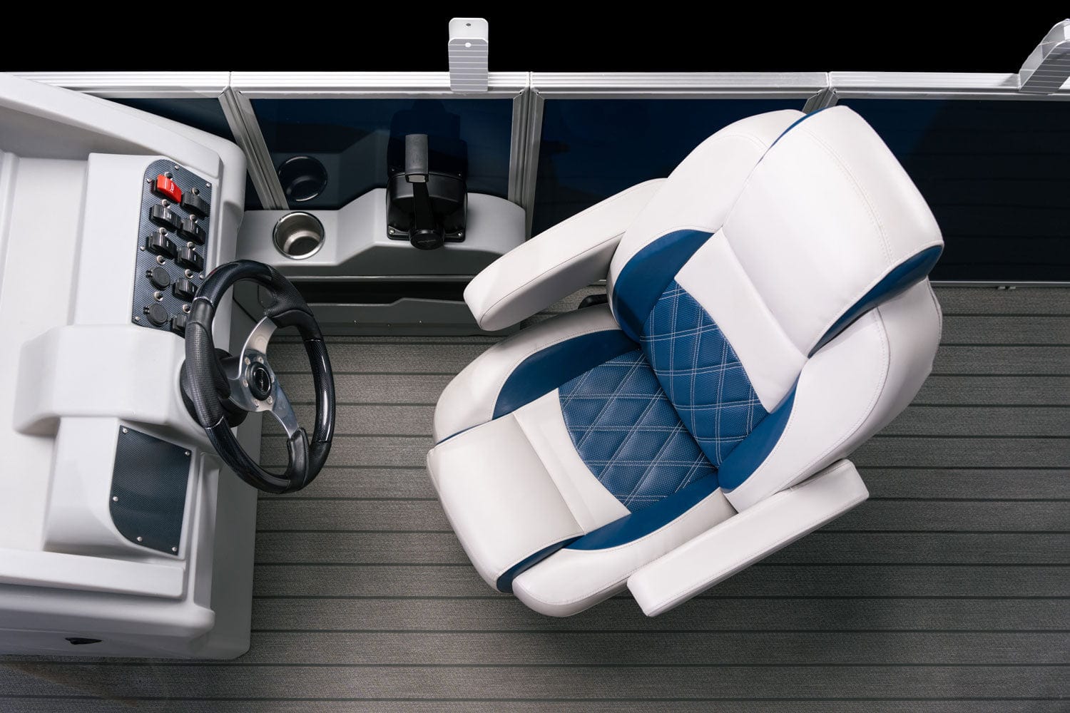 Luxury Reclining Pontoon Captain's Chair